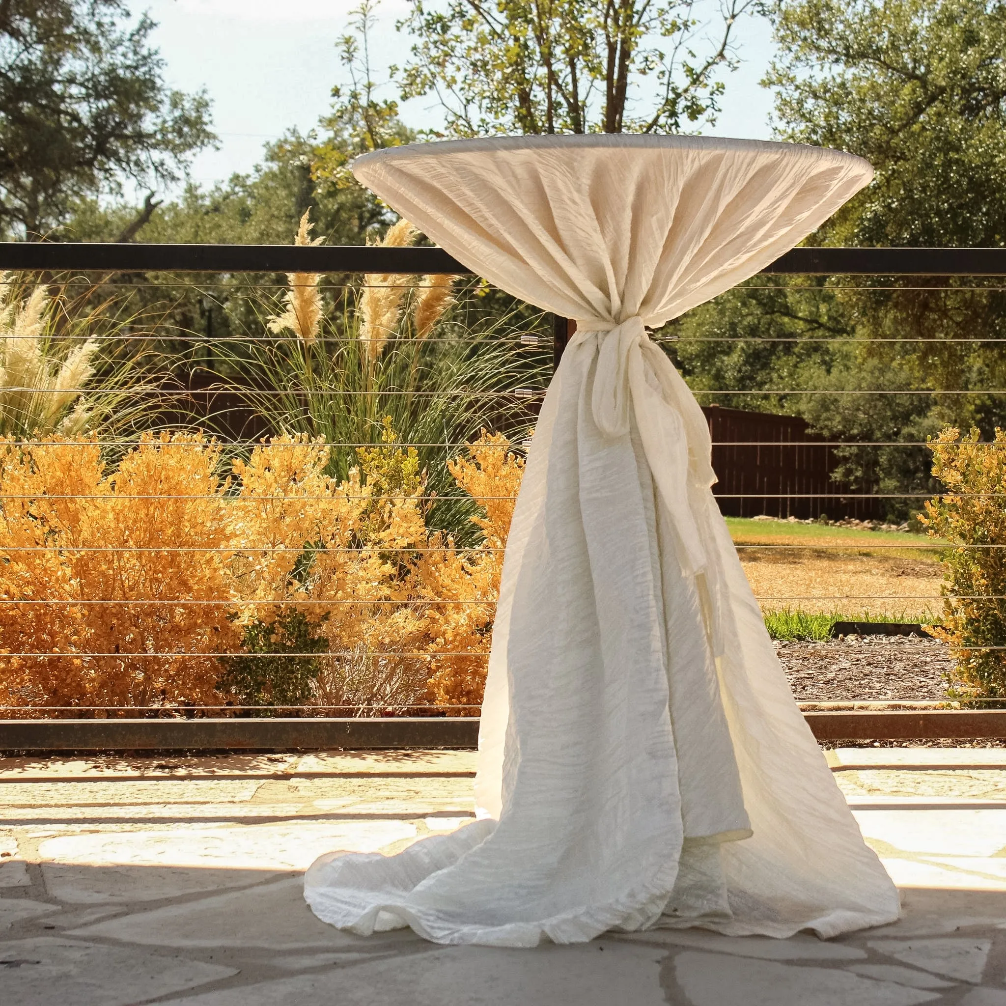 Accordion Crinkle Taffeta 120" Round Tablecloth - Ivory