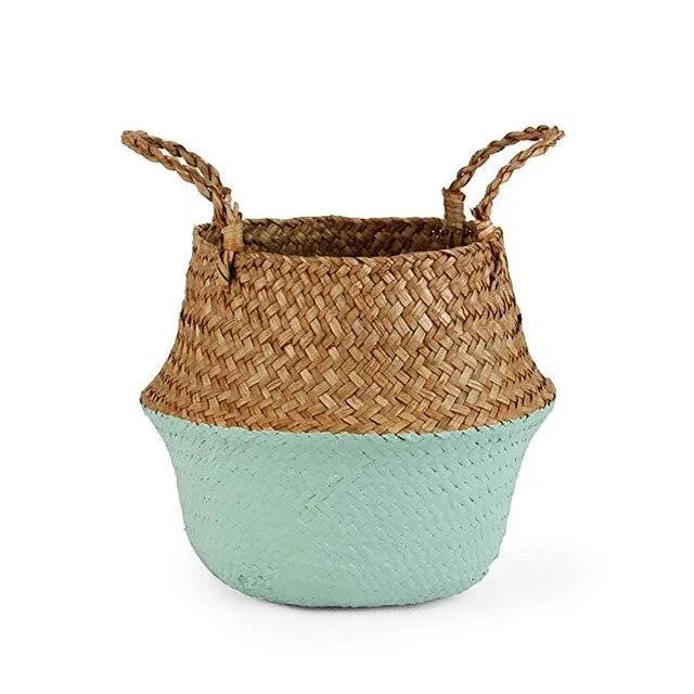 Chic Sustainable Seagrass Baskets - The Perfect Stylish Storage Solution for Any Room