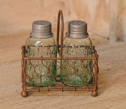 Chicken Wire Caddy W/Shakers