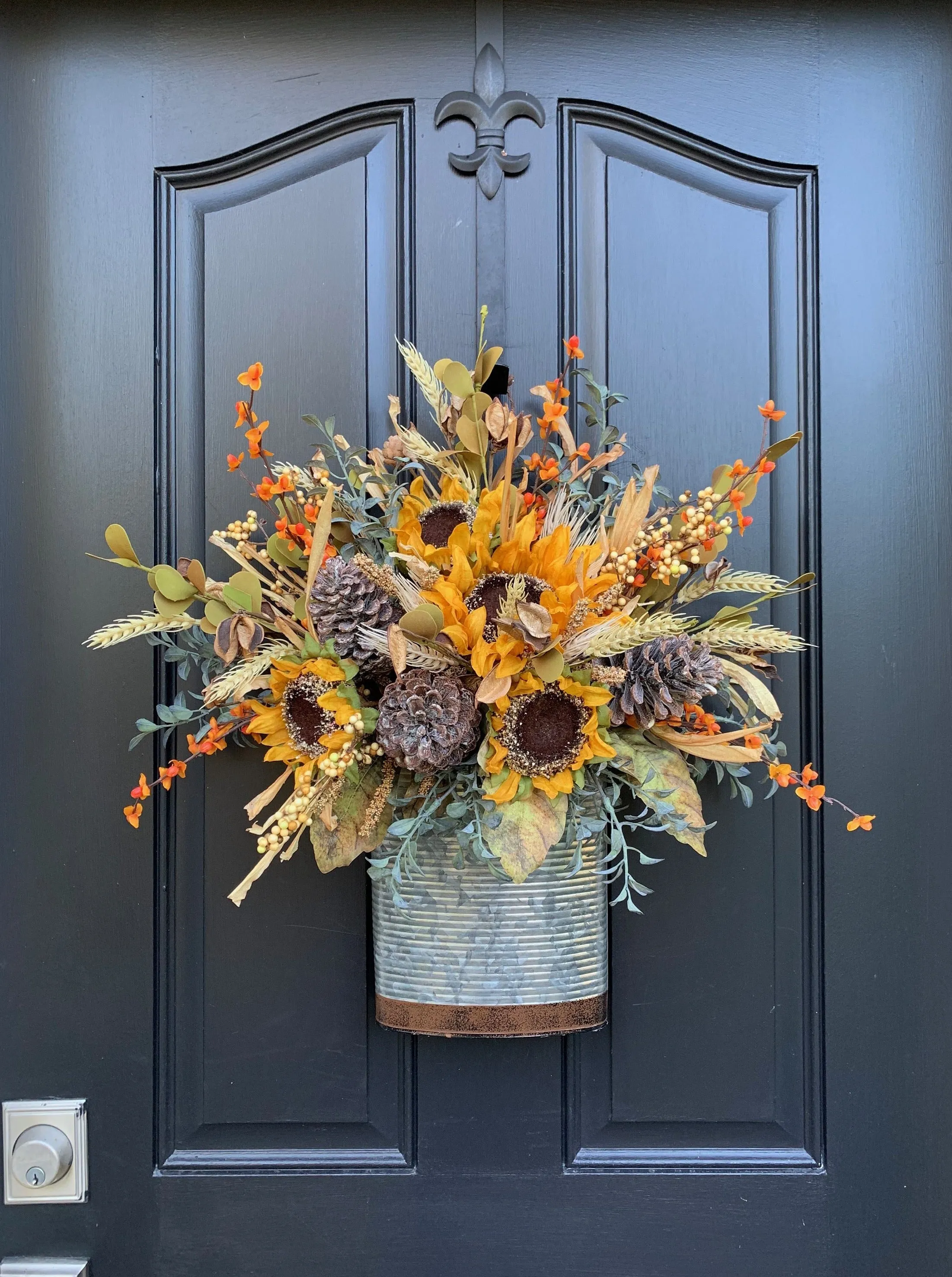 Farmhouse Sunflower Bucket Wreath