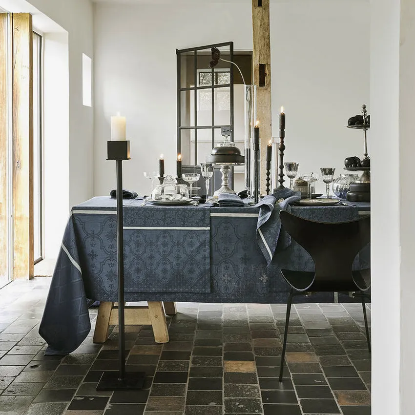 Le Jacquard Français | Armoiries Tablecloth