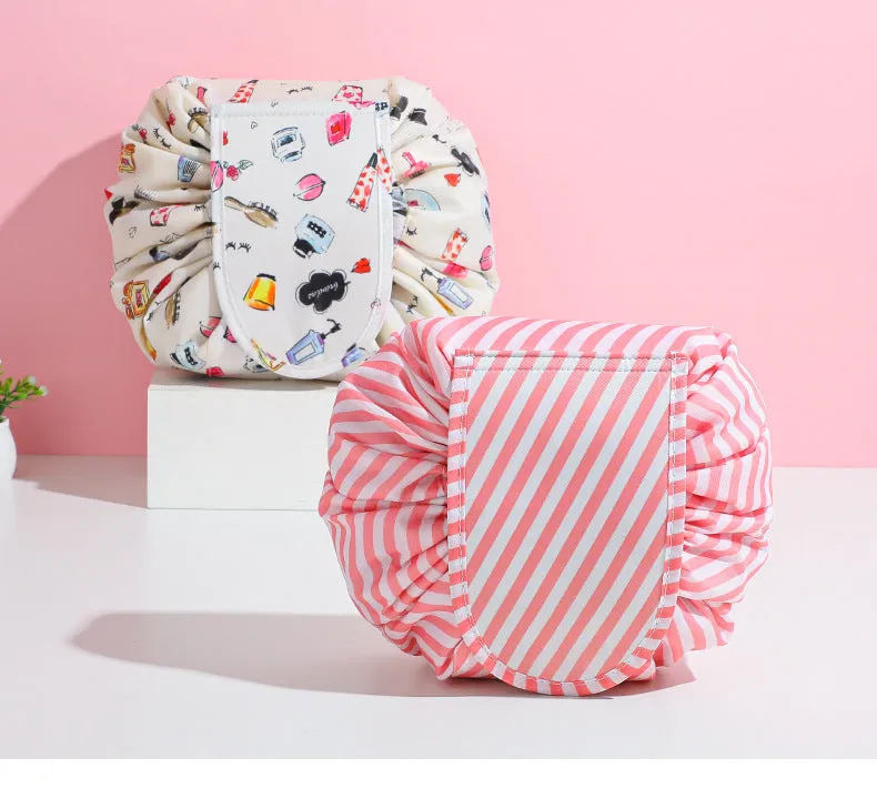 Makeup storage Large capacity cosmetics travel storage portable simple makeup storage