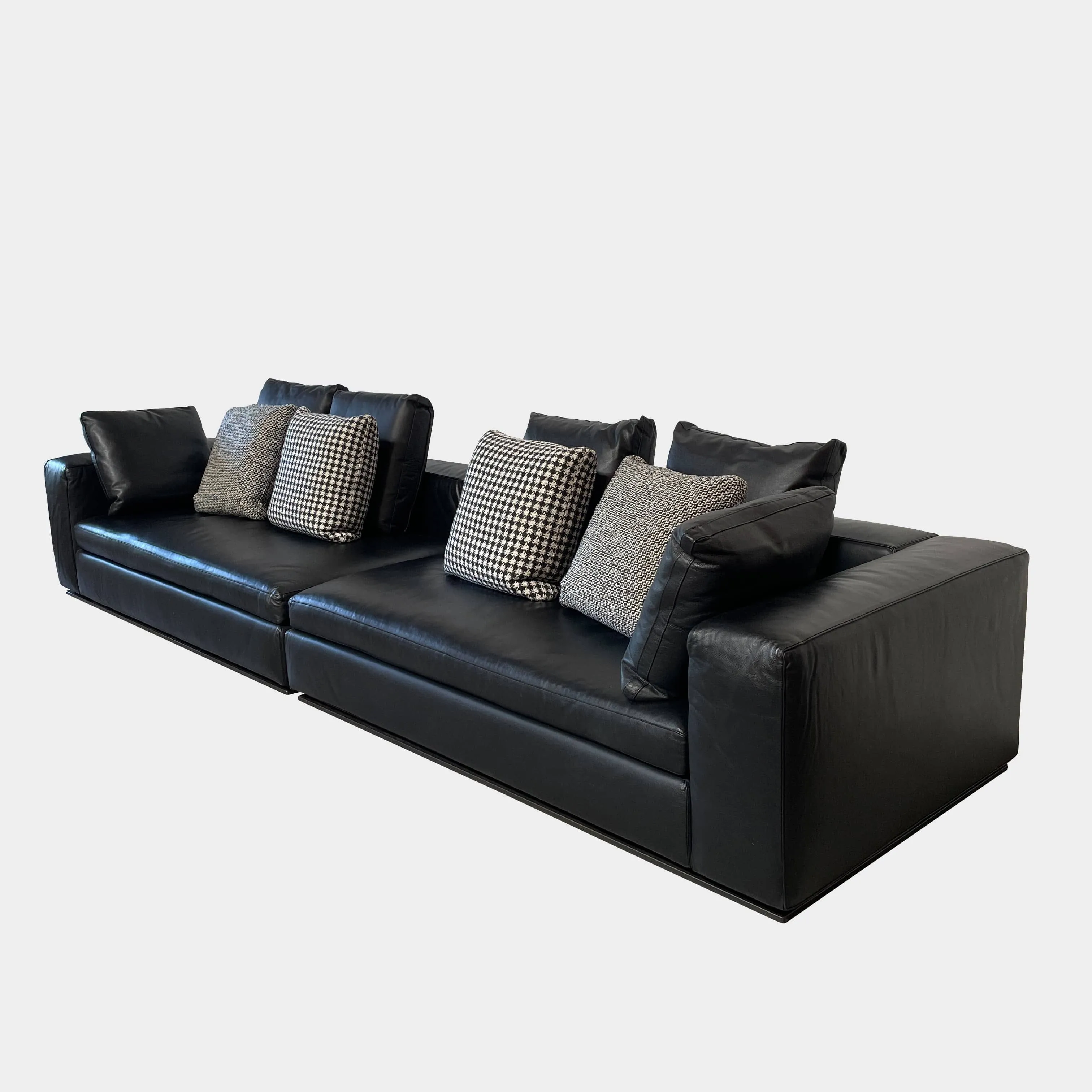 Minotti Hamilton Black Leather Sofa