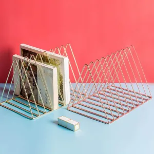 Non-Slip Triangle Book Shelves