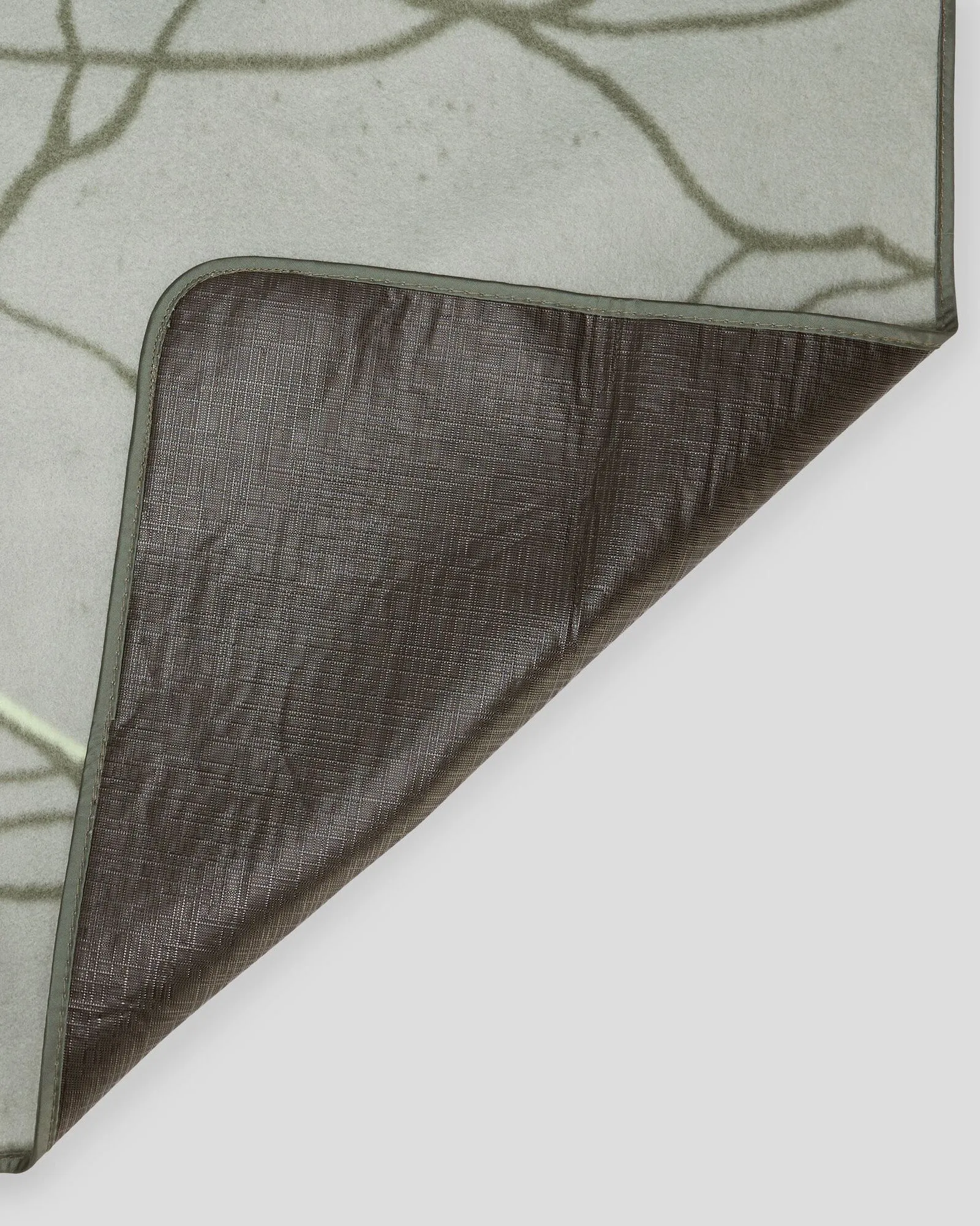 Roamer Picnic Rug - Medium - Gum Tree Rocky Print