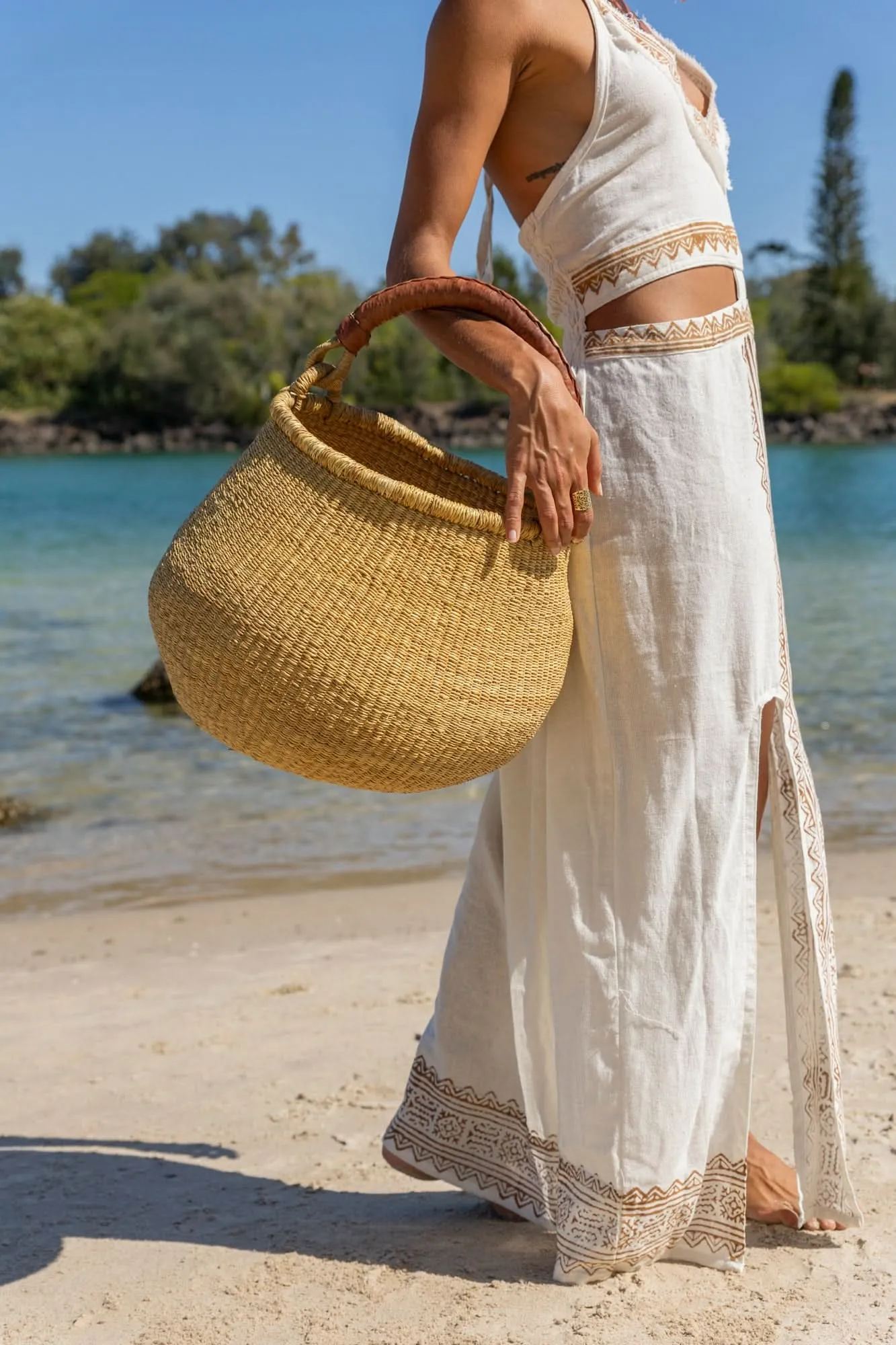 Savannah Natural Round Basket