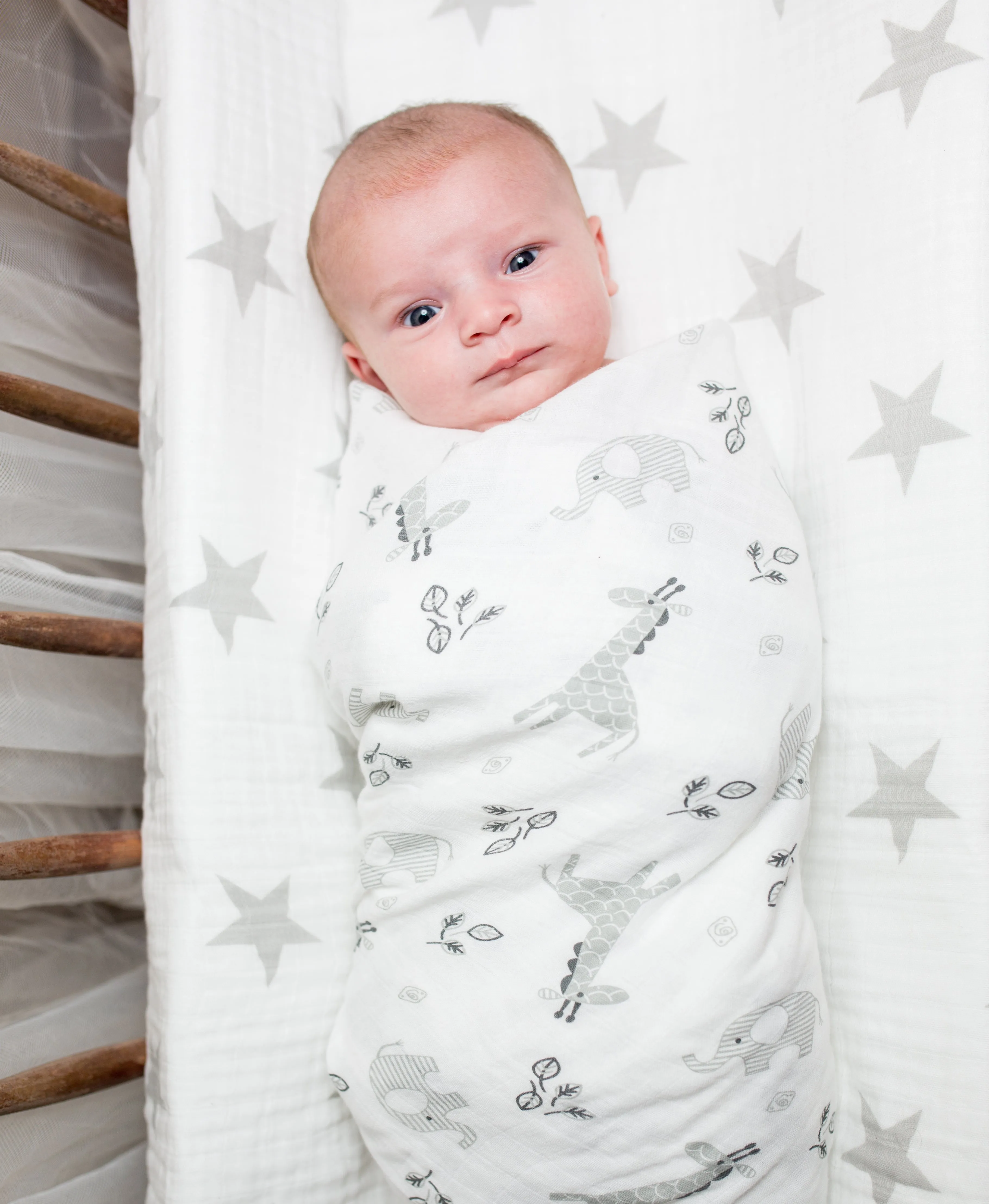 Swaddle Blanket Multipurpose Muslin - Giraffe and Elephant