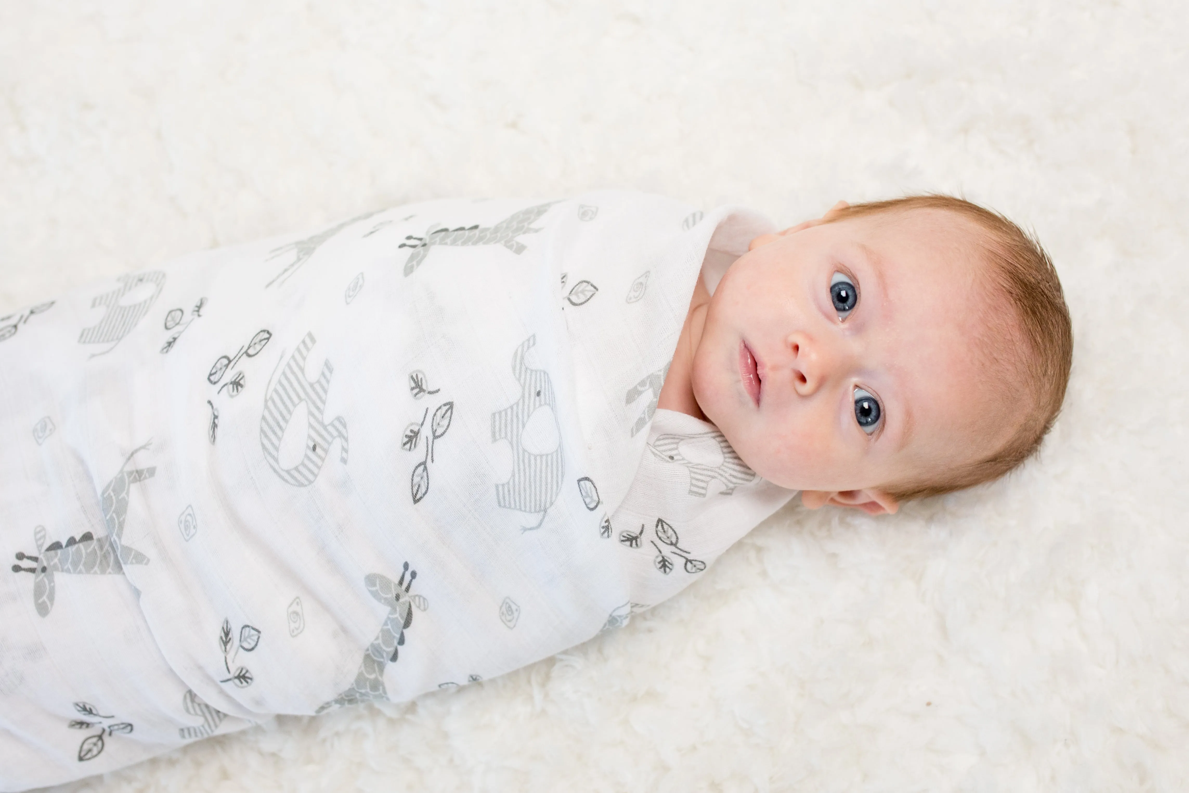 Swaddle Blanket Multipurpose Muslin - Giraffe and Elephant