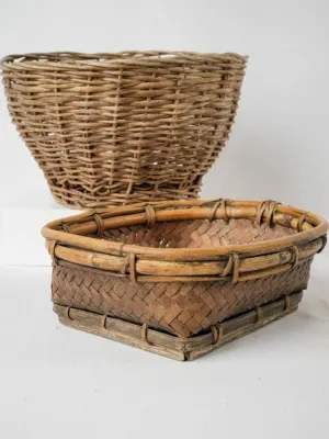 Two petit vintage wicker woven baskets