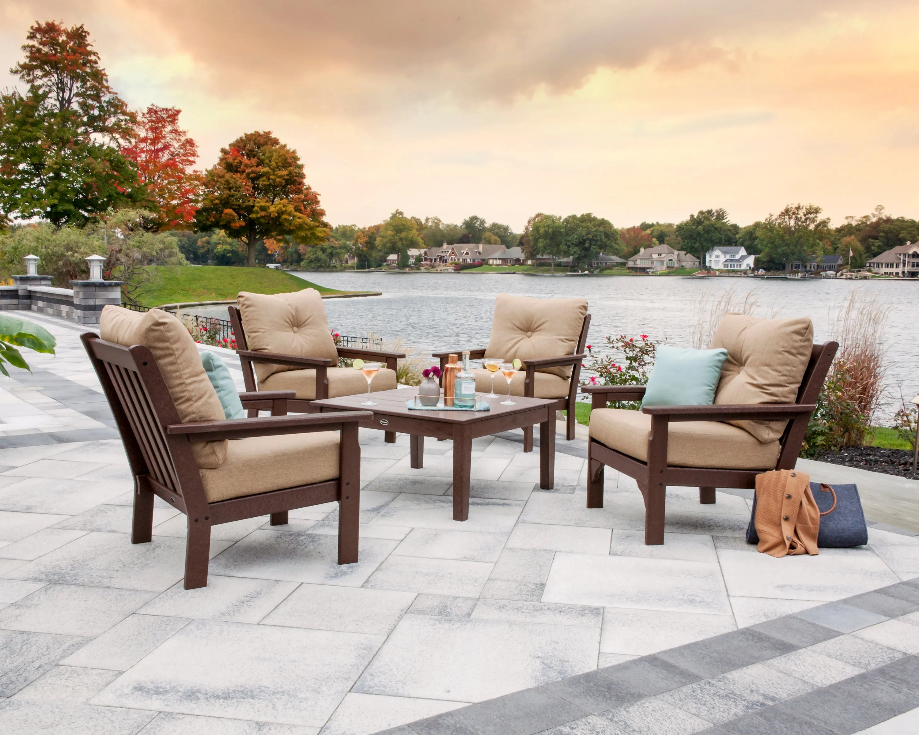 Vineyard 5-Piece Deep Seating Conversation Set